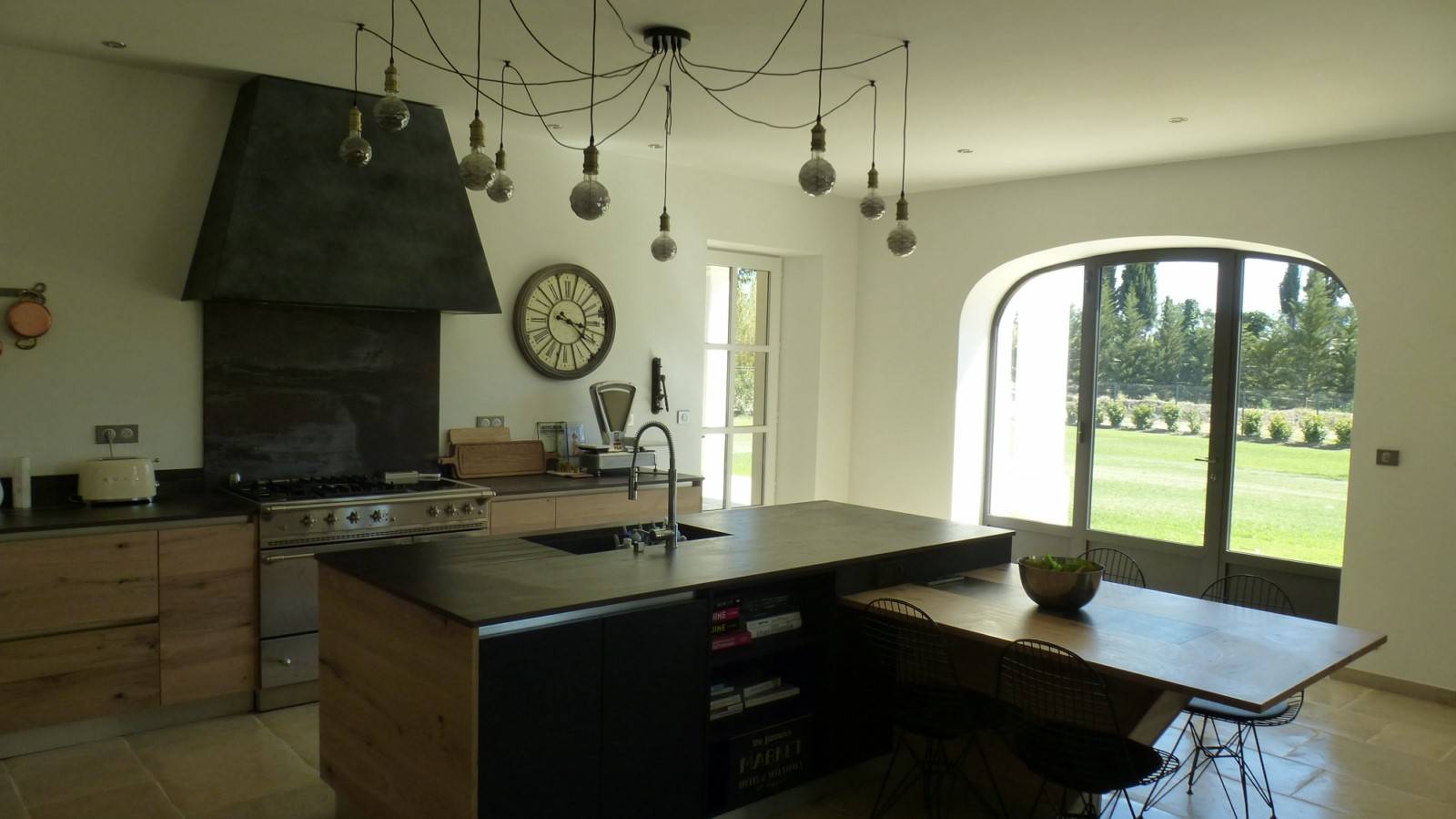 cuisine moderne en placage de chêne