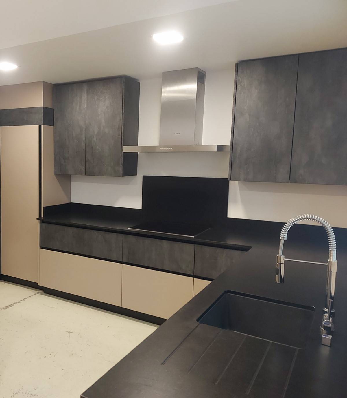 ABD select à ORANGE et ses alentours, nous transformons votre intérieur avec des solutions haut de gamme .