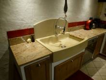 pile d'évier en pierre naturelle