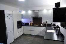 cuisine en laque design saint Rémy de Provence modèle 