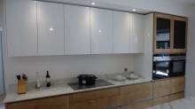 cuisine en laque blanche