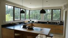 Notre zone d'activité pour ce service Conception de votre cuisine provençale moderne avec des matériaux brut