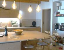 ABDselect a fabriquée et installée cette cuisine en chêne 3 plis à Maussane les Alpilles