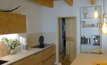 table de cuisson aspirante ELICA posée à MAUSSANE les ALPILLES