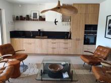 A SAINT-SATURNIN-lès-APT cuisine en chêne 3 plis fabriquée et installée par ABDselect